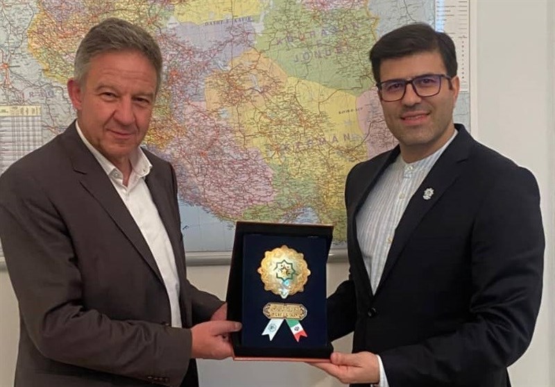 دیدار سرپرست فدراسیون ورزش‌های دانشگاهی ایران با سفیر آلمان