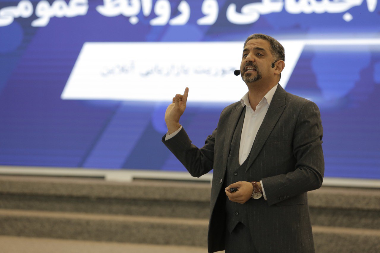 هوش مصنوعی چیست و چرا بهزاد حسین عباسی؟