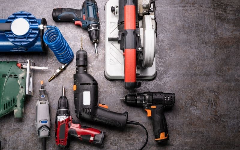 آیا سرمایه گذاری در بازار ابزارآلات انتخاب درستی است؟