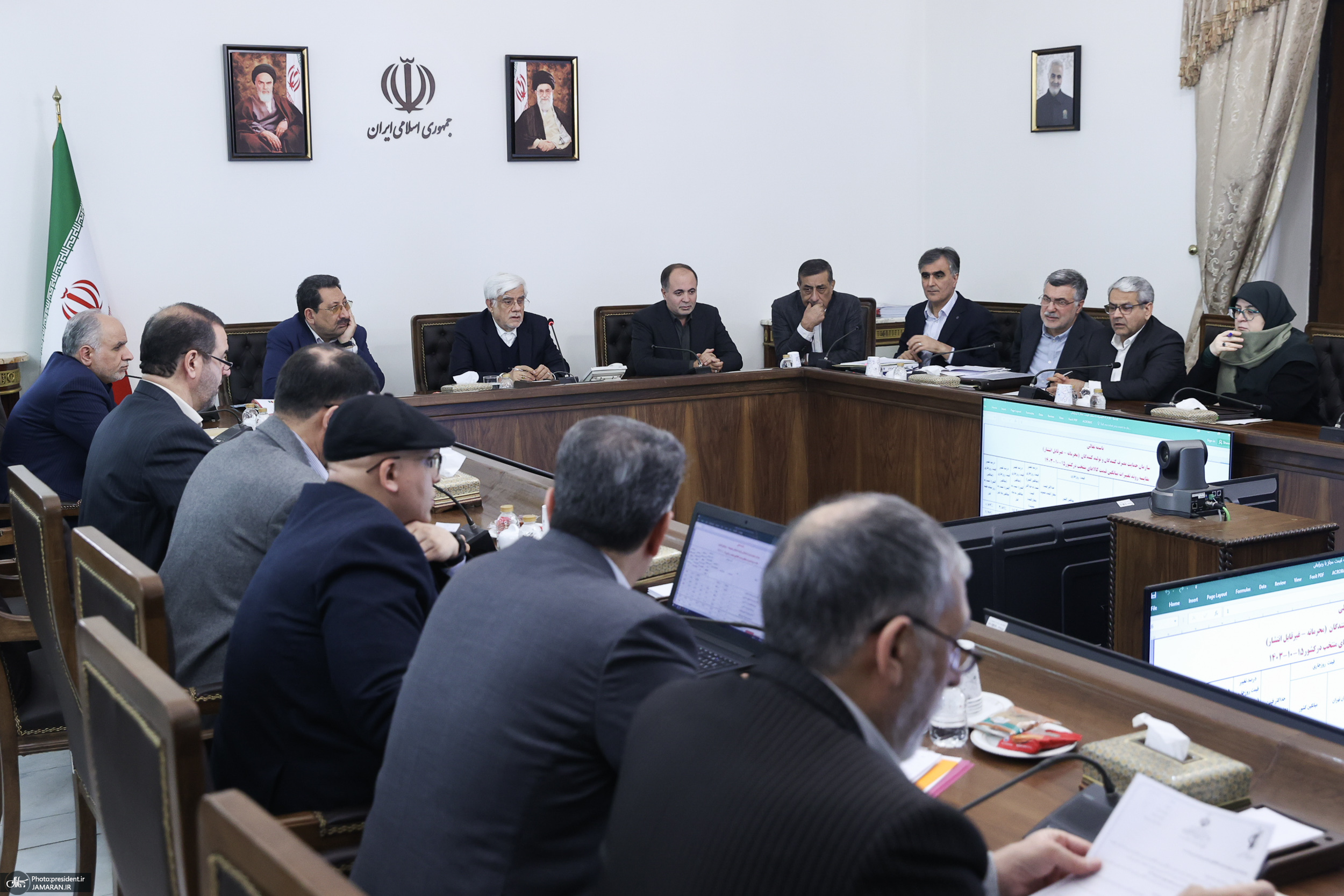 تورم فزاینده در حالی که مقامات از بهبود شاخص قیمت میگویند/ آیا مسئولان از آخرین وضعیت قیمت ها خبر دارند؟