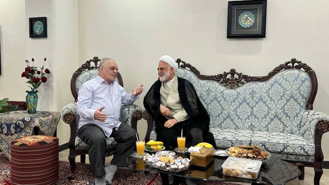 ثبت تاریخ شفاهی انقلاب وظیفه‌ای ضروری و ماندگار است