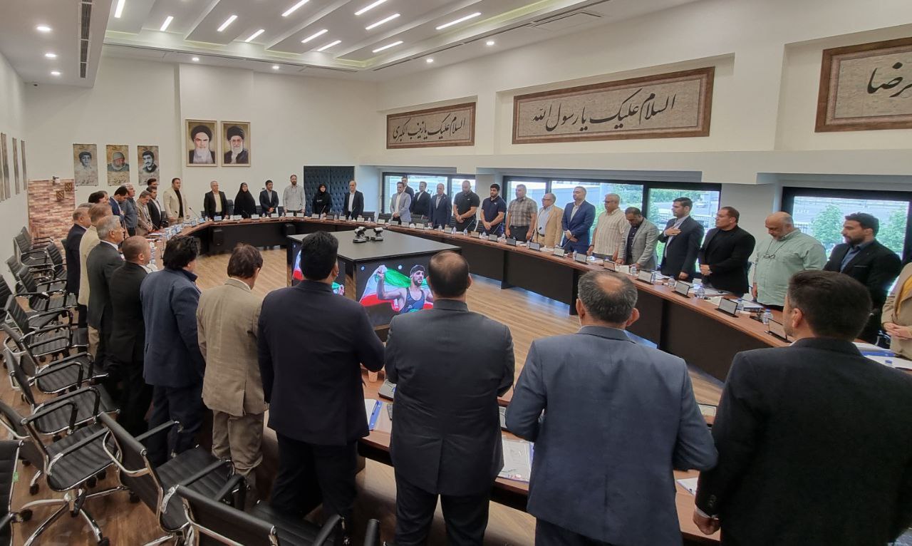 برگزاری مجمع فدراسیون کشتی با حضور معاون وزیر/ از اهدای جایزه به ساروی و اسماعیلی تا گزارش مالی بی سابقه