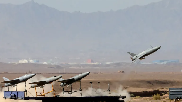  ایران حمله پهپادی خود را آغاز کرده است + فیلم