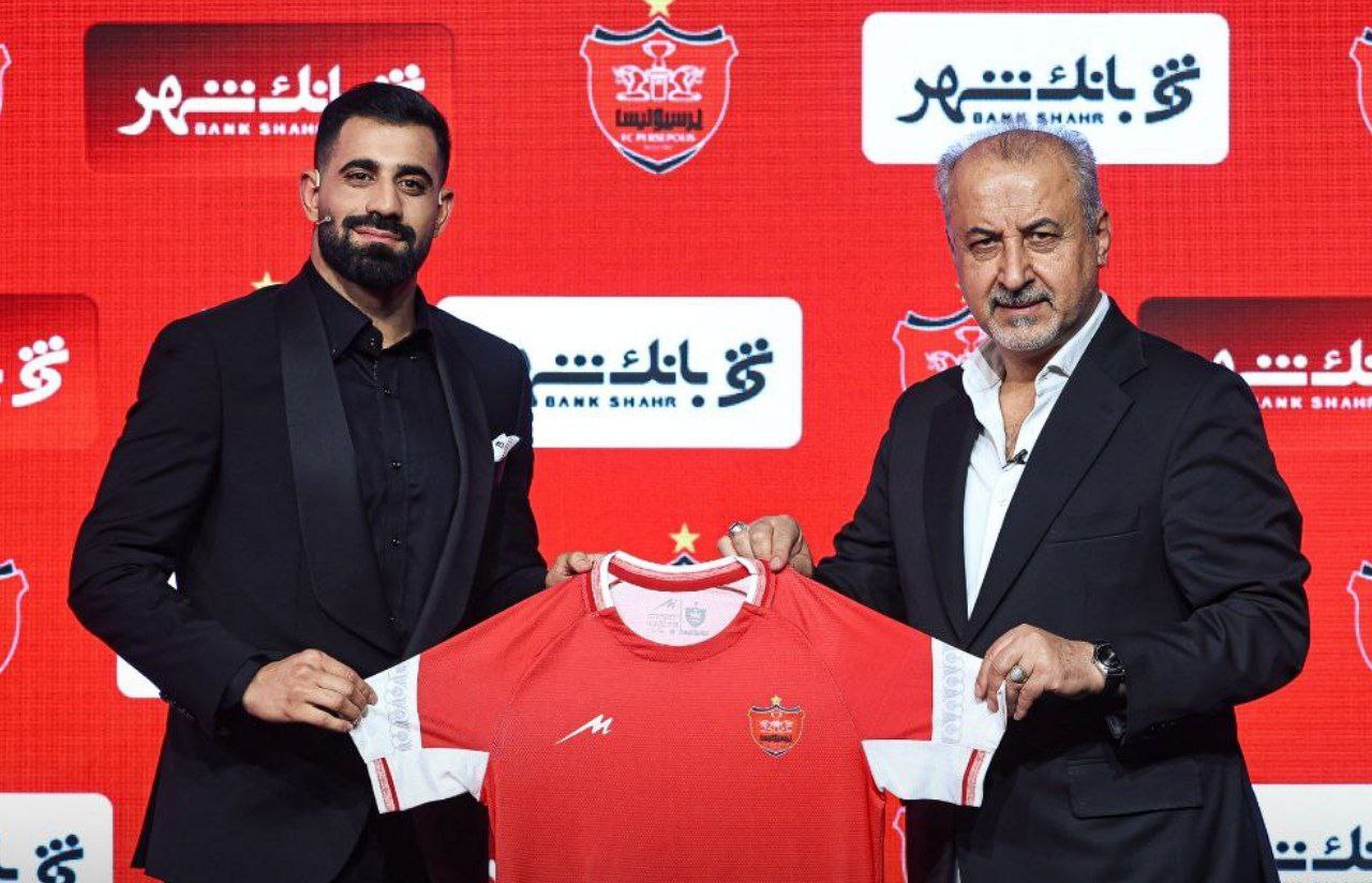 کنعانی ۲ ساله تمدید کرد/ مدافع ملی پوش قرمز ماند
