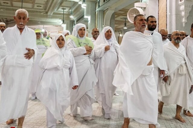 حجاج ایرانی از طریق عراق به کشور باز می‌گردند