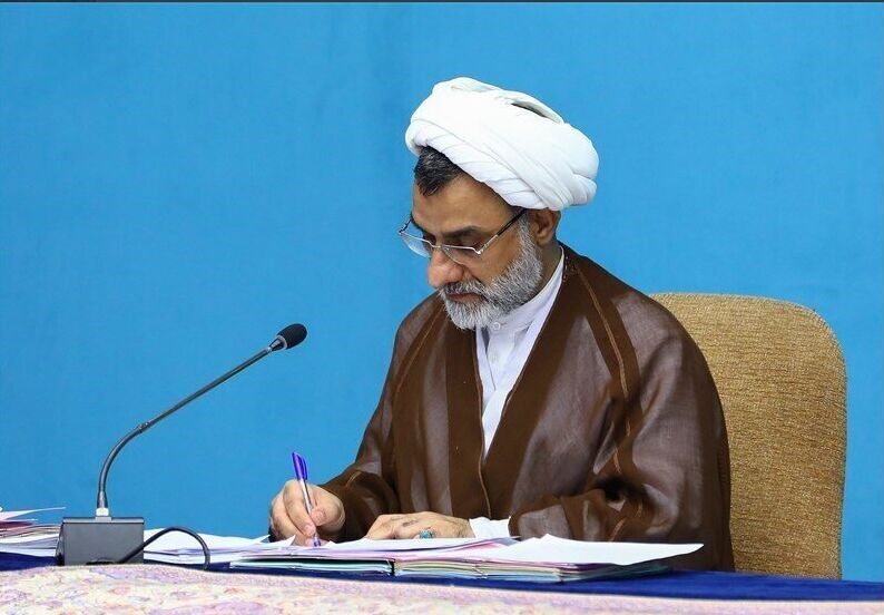 دبیر شورای عالی انقلاب فرهنگی  حمله به صدا و سیما را محکوم کرد