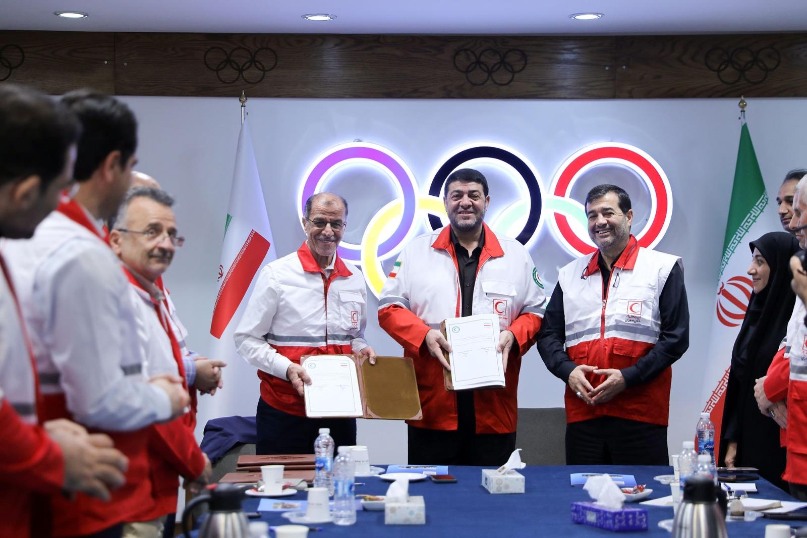 امضای تفاهمنامه کمیته ملی المپیک با هلال احمر 
