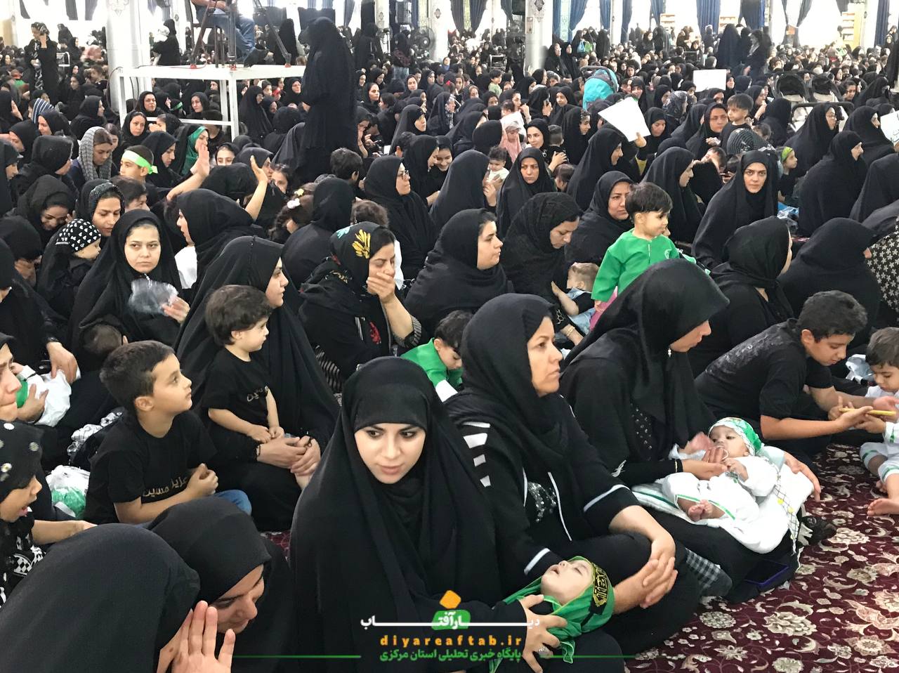 
مراسم شیرخوارگان حسینی در اراک برگزار شد