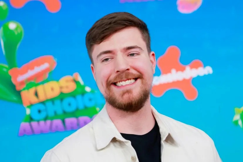 عقب‌نشینی بزرگ‌ترین یوتیوبر دنیا؛ «مستربیست» هوش مصنوعی جنجالی را کنار گذاشت