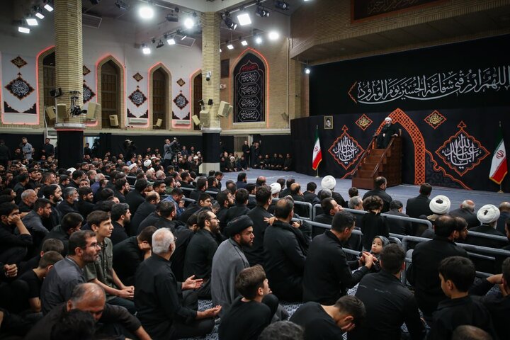 مراسم عزاداری حضرت اباعبدالله الحسین علیهالسلام در حسینیه امام خمینی برگزار شد