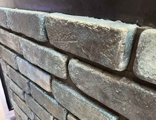 چرا آجر گچی، ترند دیوارهای دکوراتیو در سال ۱۴۰۴ است؟