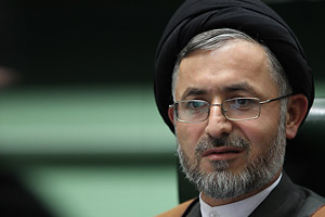 تصمیمگیری درباره مذاکرات، در اختیار مجموعه نظام است نه یک فرد/ جمهوری اسلامی اهل منطق است، اما هیچگاه زیر بار زور نمیرود