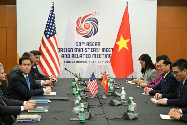 امیداوری پکن به رفتار عینی، منطقی و عمل‌گرایانه واشنگتن با چین