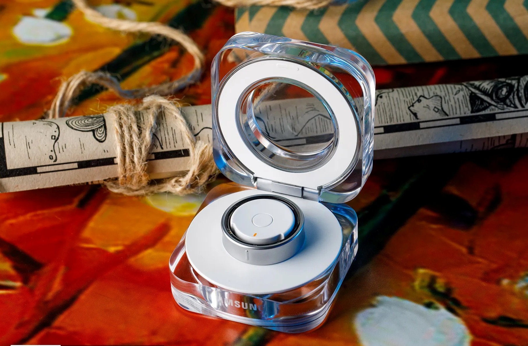 پس از حلقه هوشمند، نوبت گوشواره و گردنبند سامسونگ شد