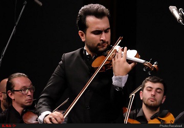 سولیست ایرانی به کشور روسیه دعوت شد؛ اجرا در کاخ کرملین آستراخان