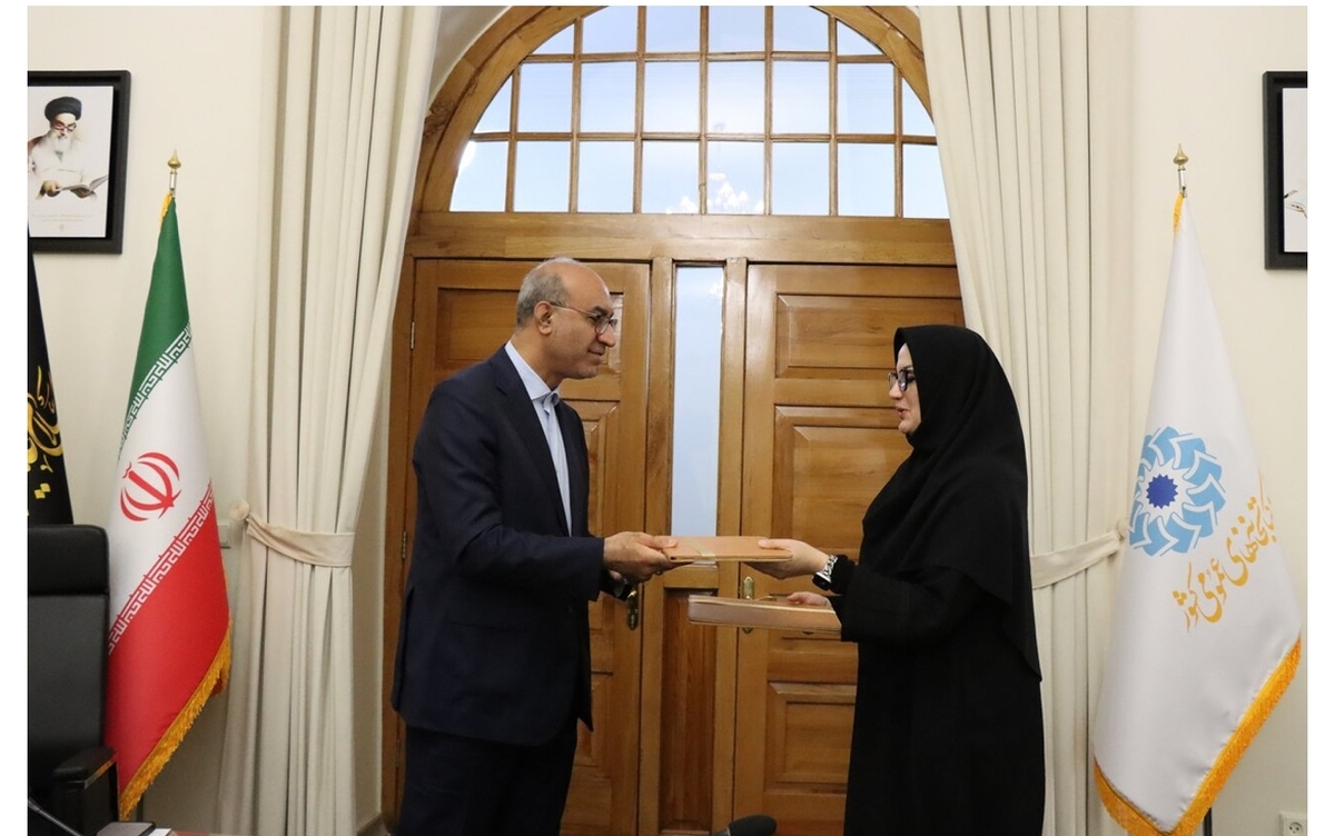 تفاهمنامه راهاندازی ۹ کتابخانه سیار امضا شد