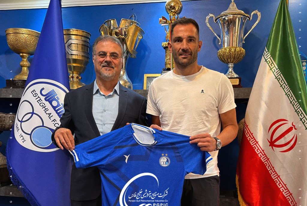 جانشین حسینی از اسپانیا آمد/ دروازه‌بان اسبق رئال مادرید، استقلالی شد