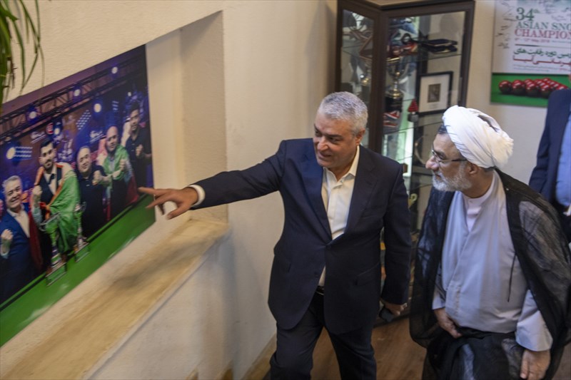 حضور دبیر شورای عالی انقلاب فرهنگی در فدراسیون بولینگ و بیلیارد