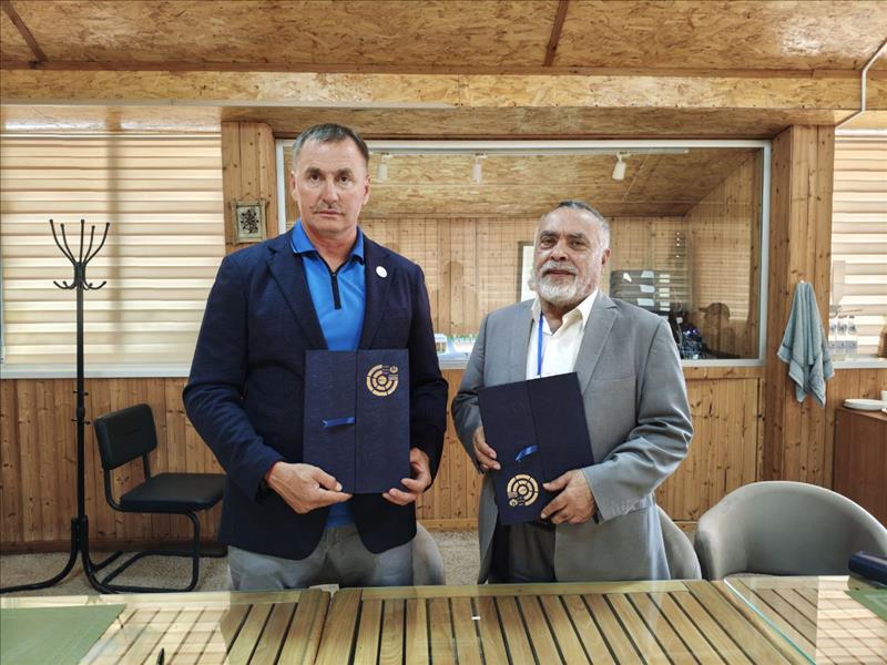 امضای تفاهم‌نامه همکاری فدراسیون تیراندازی ایران و قزاقستان/ آسیلوف: تیراندازان شما در تحریم موفقند