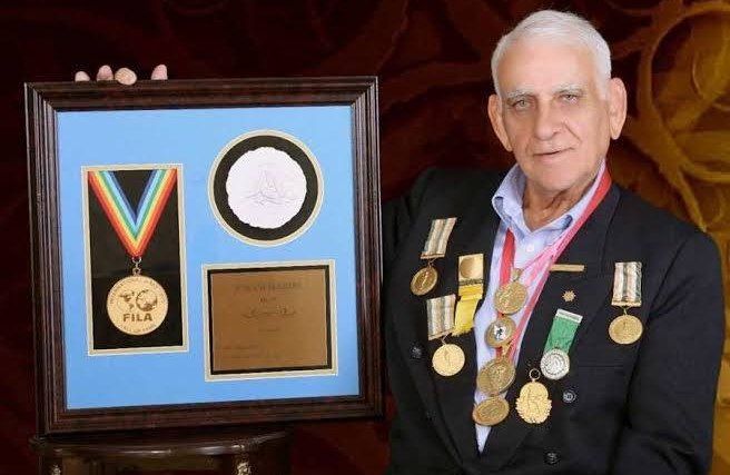 وداع با آقای همه فن حریف/ ملاقات با آقاتختی در بهشت با عطر نارنج