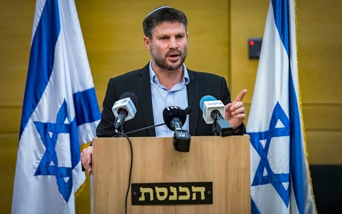 باید غذا، آب و برق از غزه قطع شود و هرکس که به ضرب گلوله کُشته نمی‌شود از گرسنگی بمیرد 