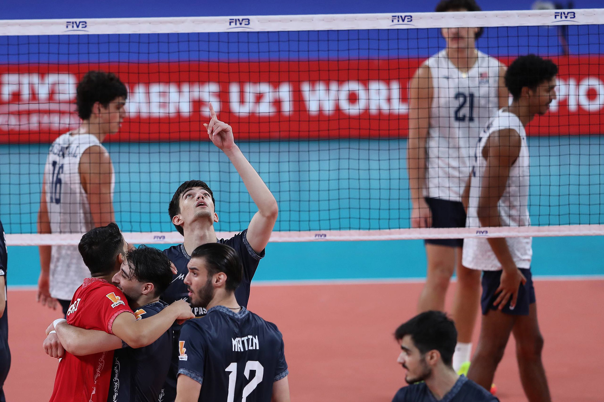 والیبال زیر ۲۱ سال قهرمانی جهان| تحقیر آمریکا برابر جوانان ایرانی در ژیانگمن/ حریف می طلبیم