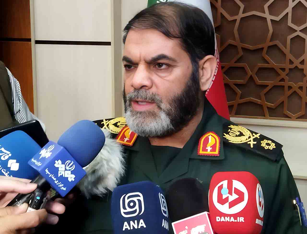 همه ایران دست در دست هم؛ حماسه دفاع مقدس را زنده نگه می‌دارند