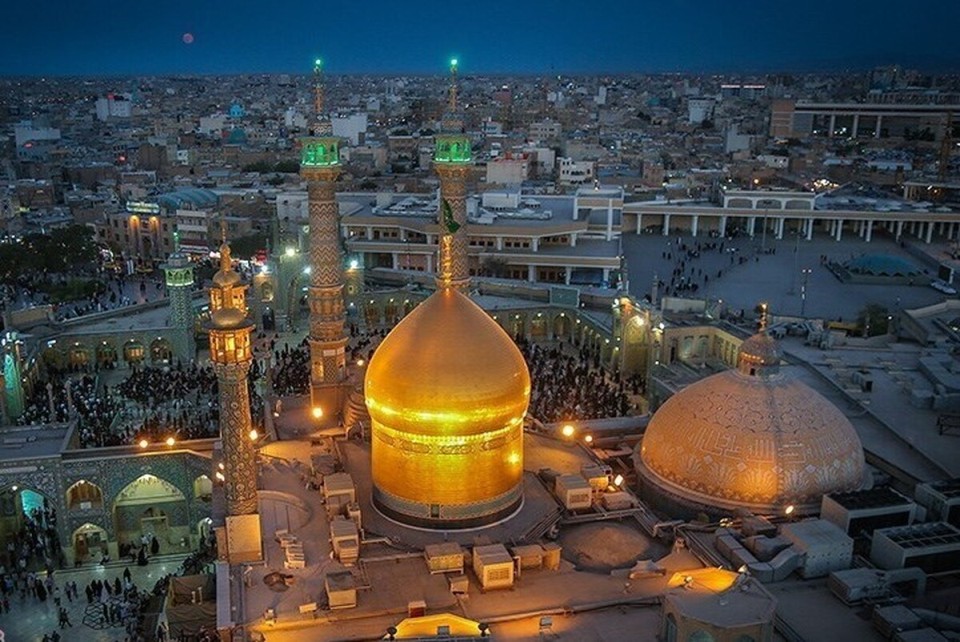 تجلی نور در بستر کویر؛ هجرتی از جنس تمدن‌سازی