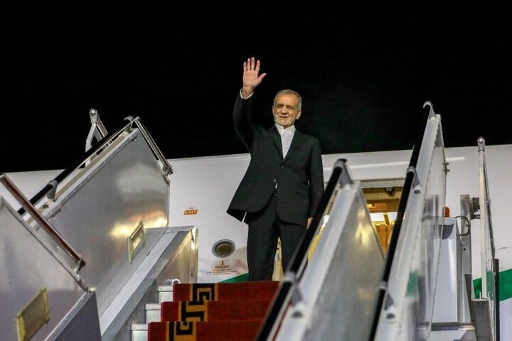 استقبال رسمی رئیس جمهور قزاقستان از پزشکیان