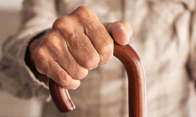 سالمندان حدود ۱۳ درصد جمعیت کشور / لزوم مناسب‌سازی زیرساخت‌های شهری برای سالمندی جمعیت