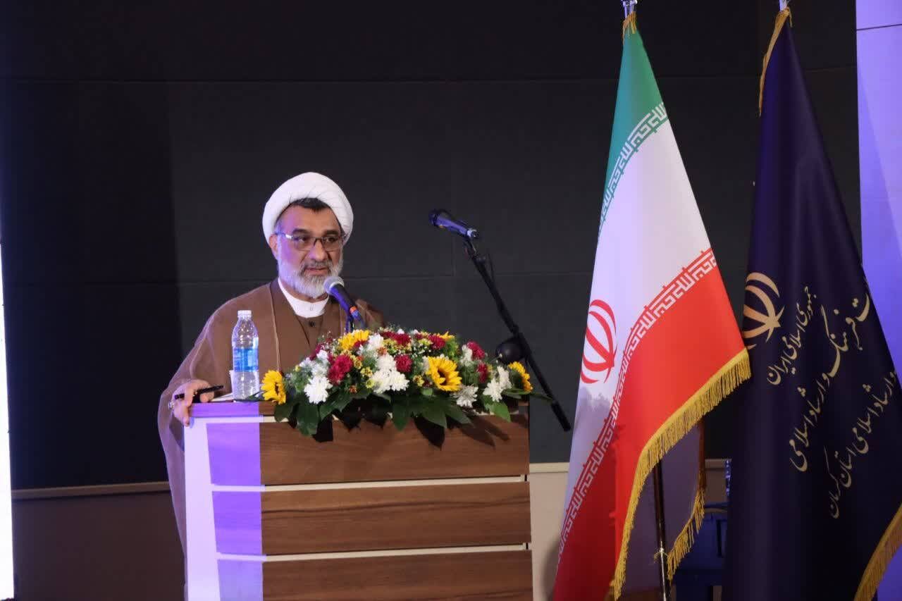  مهاجرت نخبگان شیب نزولی داشته است