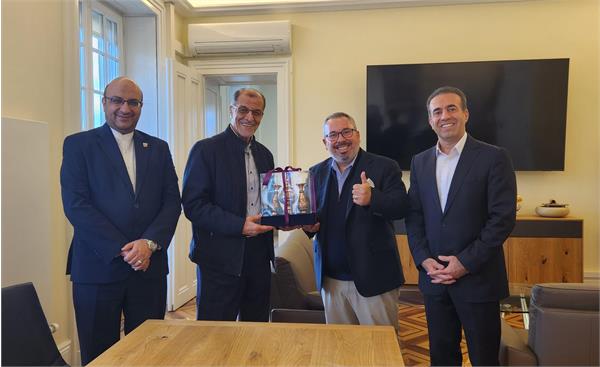 خسروی وفا: توسعه ورزش زنان در صدر برنامه ماست/ آزودو: استعدادیابی در ایران در حال پیشرفت است