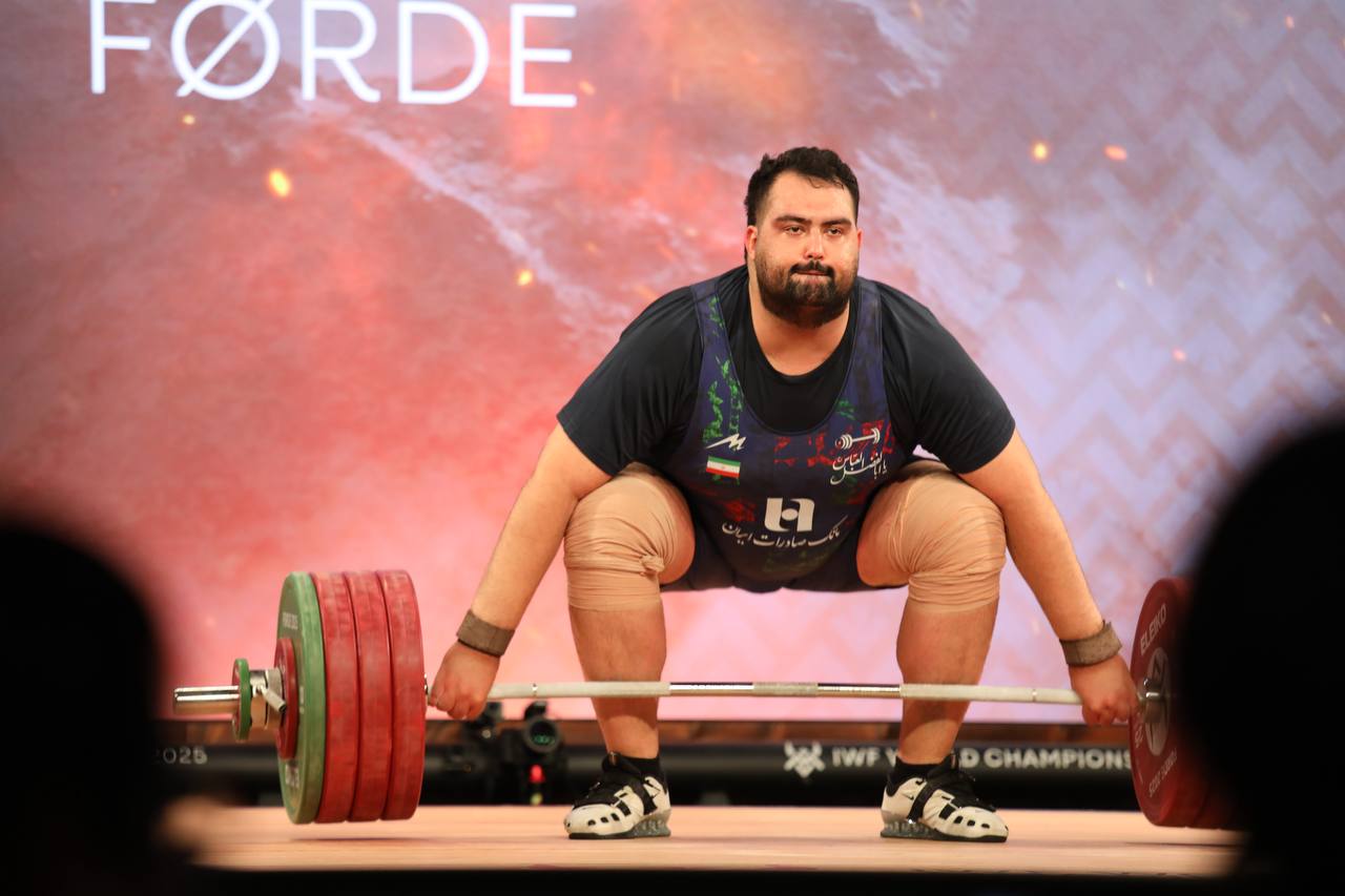 وزنه برداری قهرمانی جهان| قهرمانی ایران با 6 مدال رنگارنگ/ تاجگذاری برای دومین بار در تاریخ