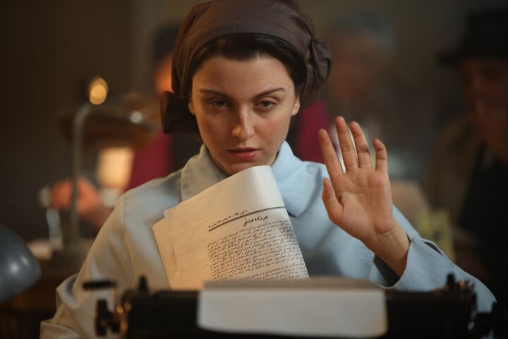 روایتی از یک دختر عریضه‌نویس در «تایپیست»