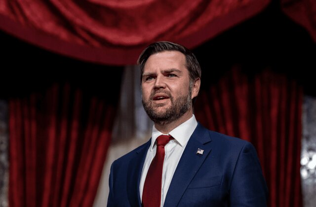 ونس: حمله به تاسیسات هسته‌ای ایران بدون ورود به درگیری طولانی در خاورمیانه بود