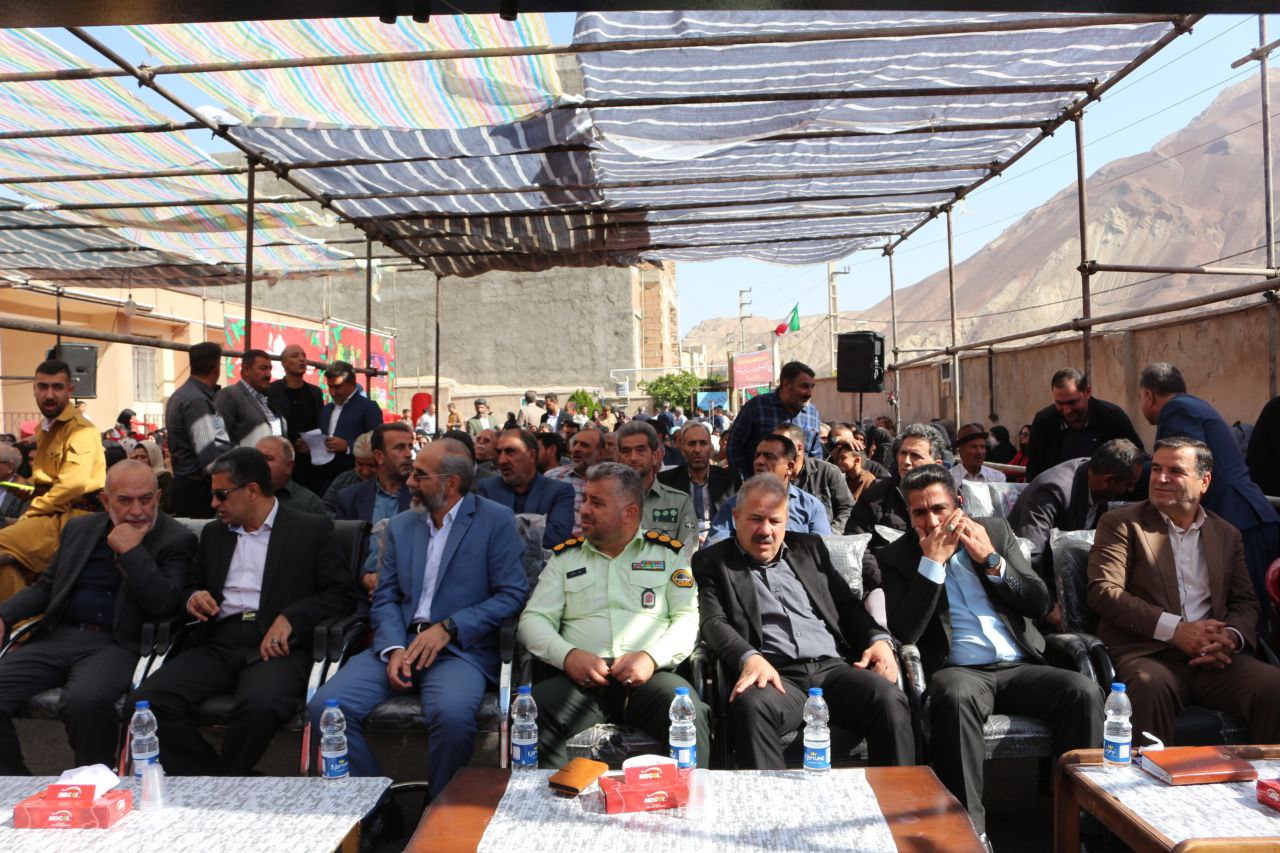 جشنواره انار نماد تلاش کشاورزان و فرهنگ بومی است/ توجه دولت چهاردهم به بانوان ملموس است