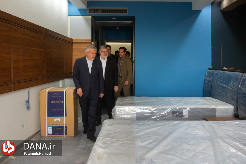 بازدید وزیر میراث فرهنگی، گردشگری و صنایع دستی و استاندار تهران از پروژه‌های هتلداری و گردشگری تهران
