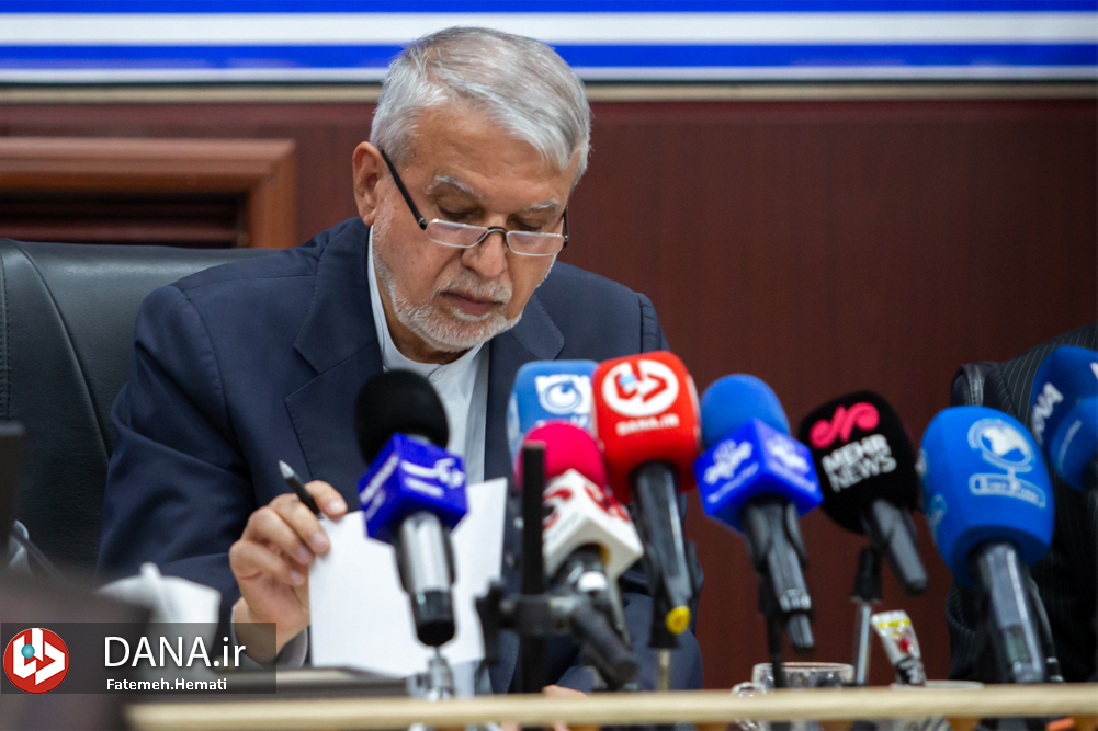 نشست استاندار تهران و وزیر میراث فرهنگی، گردشگری و صنایع دستی