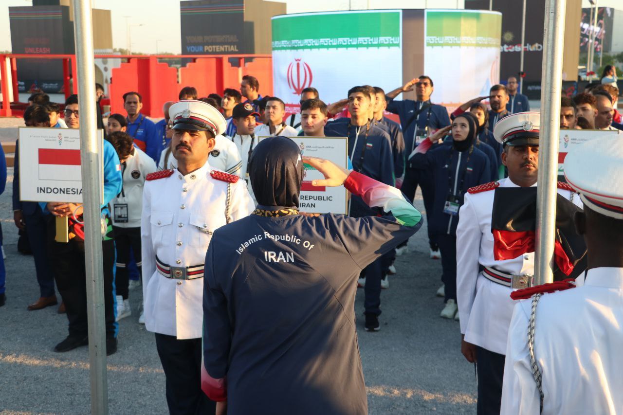 بازیهای آسیایی بحرین| احترام نظامی به پرچم مقدس کشورمان در مراسم اهتزار پرچم