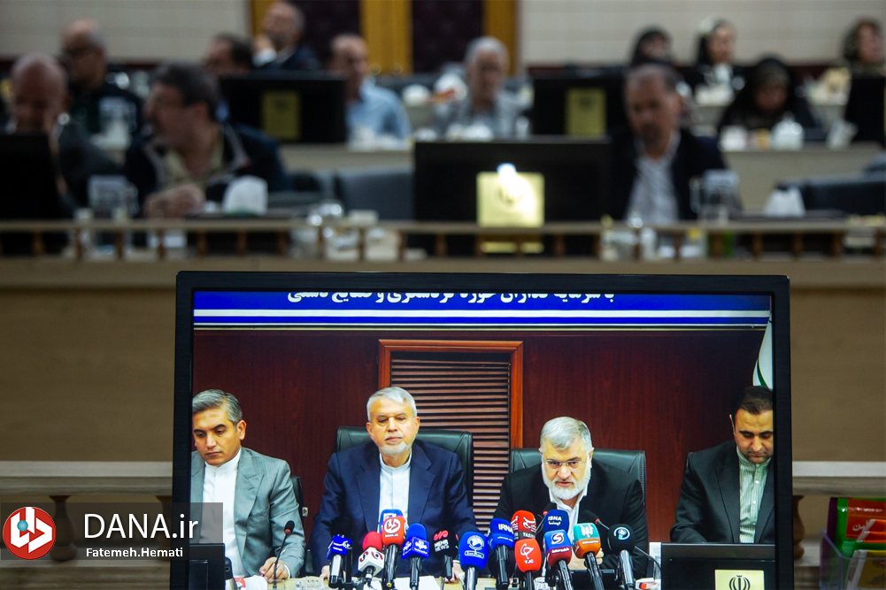 نشست استاندار تهران و وزیر میراث فرهنگی، گردشگری و صنایع دستی