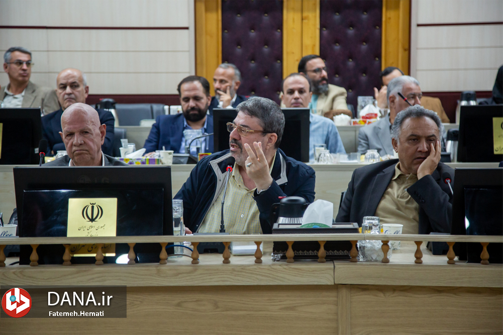 نشست استاندار تهران و وزیر میراث فرهنگی، گردشگری و صنایع دستی