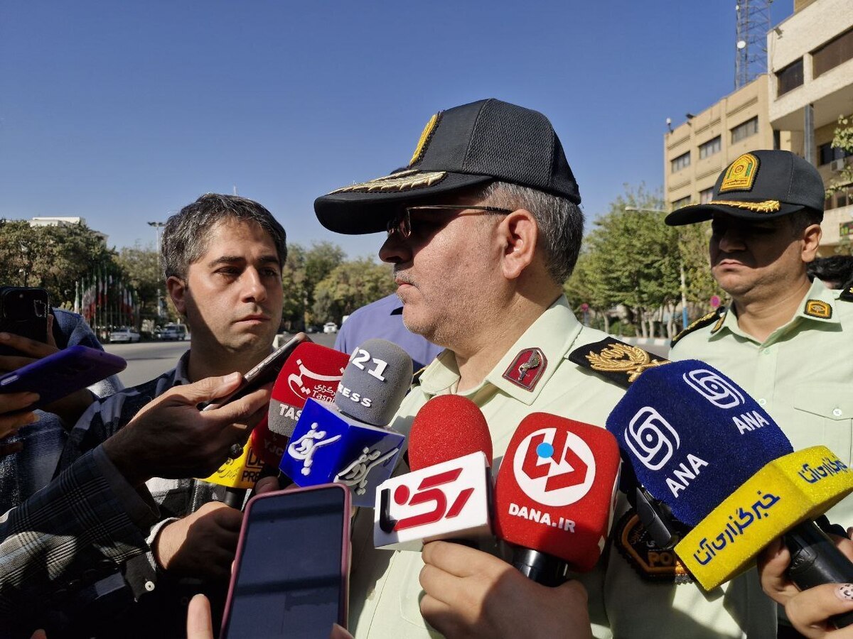 دستگیری ۷۰ سارق به عنف و قاپ زن/ امنیت و آرامش مردم خط قرمز پلیس است