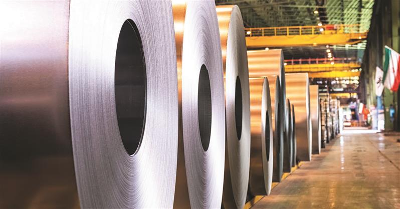 اجرای پروژه‌های دانش‌بنیان تضمین‌كننده توسعه پایدار و افزایش كمی و كیفی محصولات