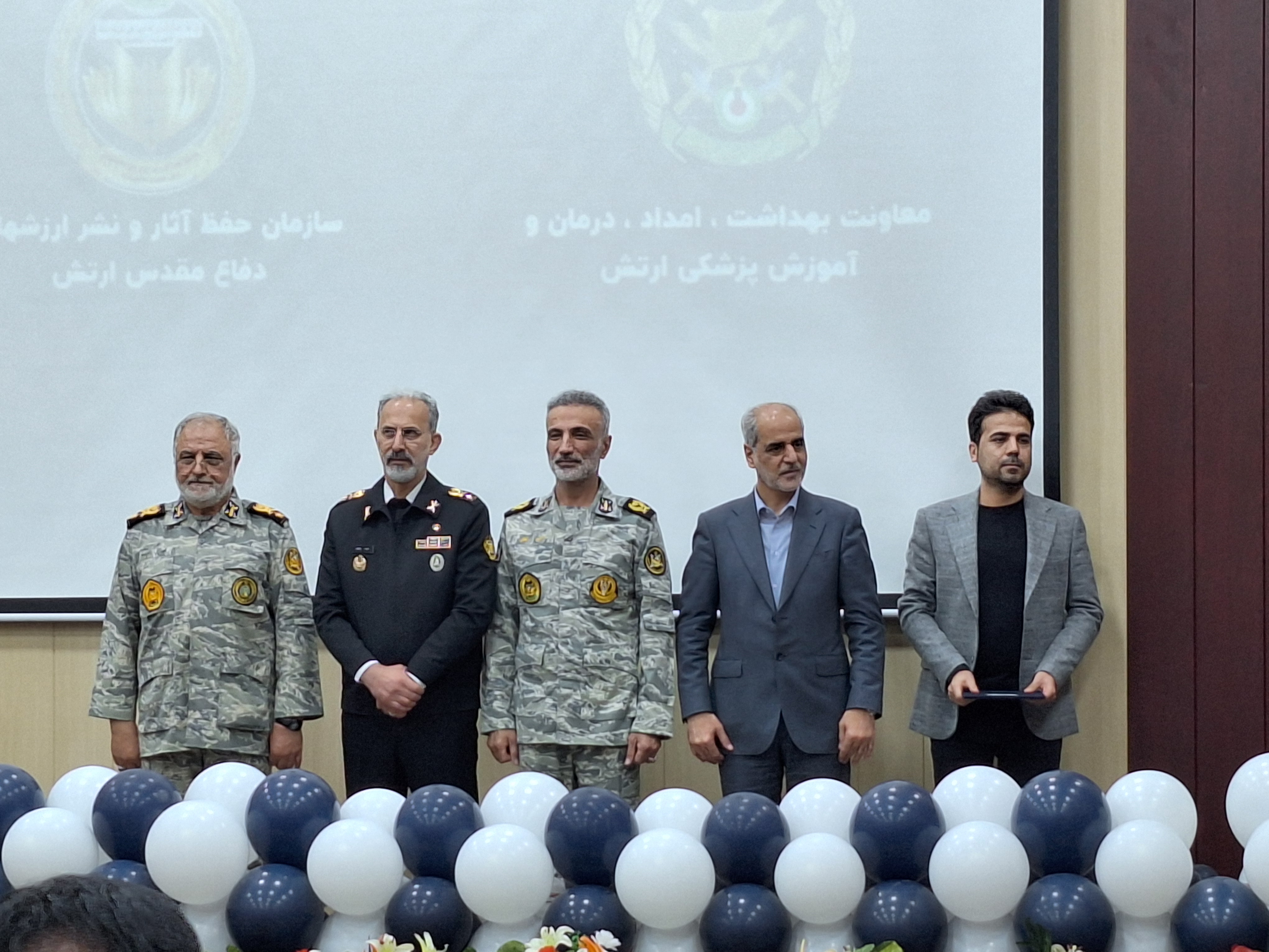 تقدیر از پرستاران ارتش