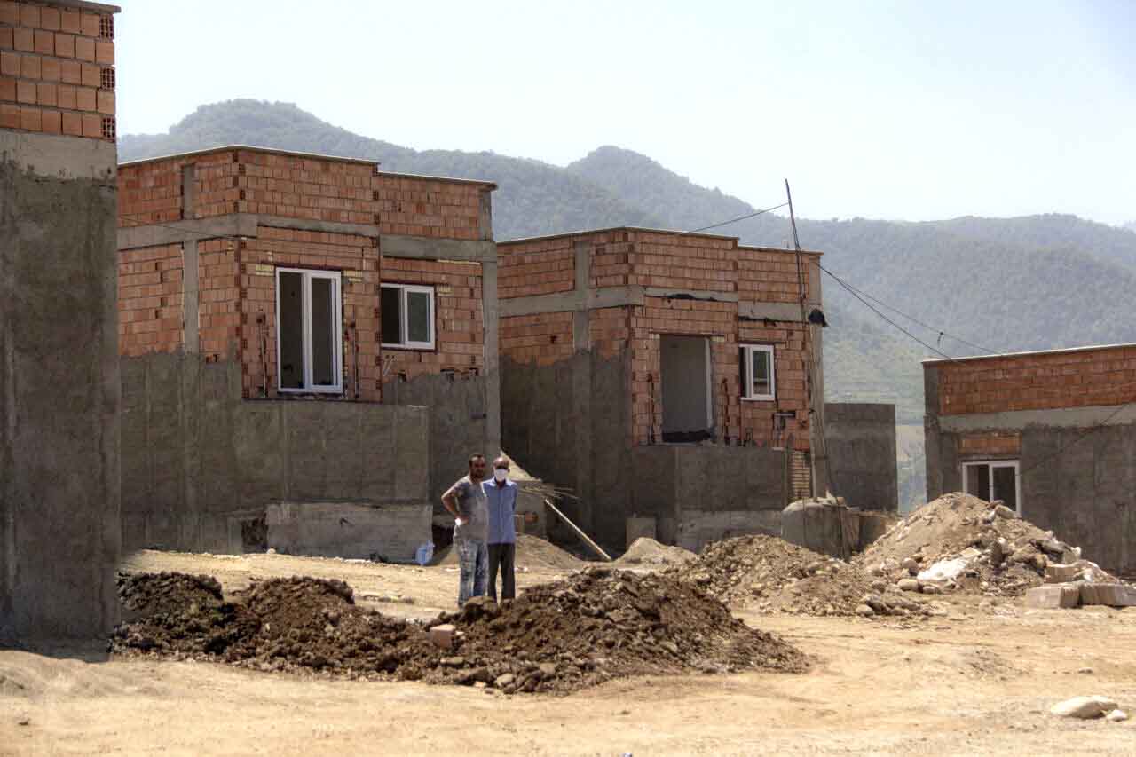 حذف اعطای زمین روستایی موجب مهاجرت به کلان‌شهرها و افزایش شکاف اجتماعی می‌شود