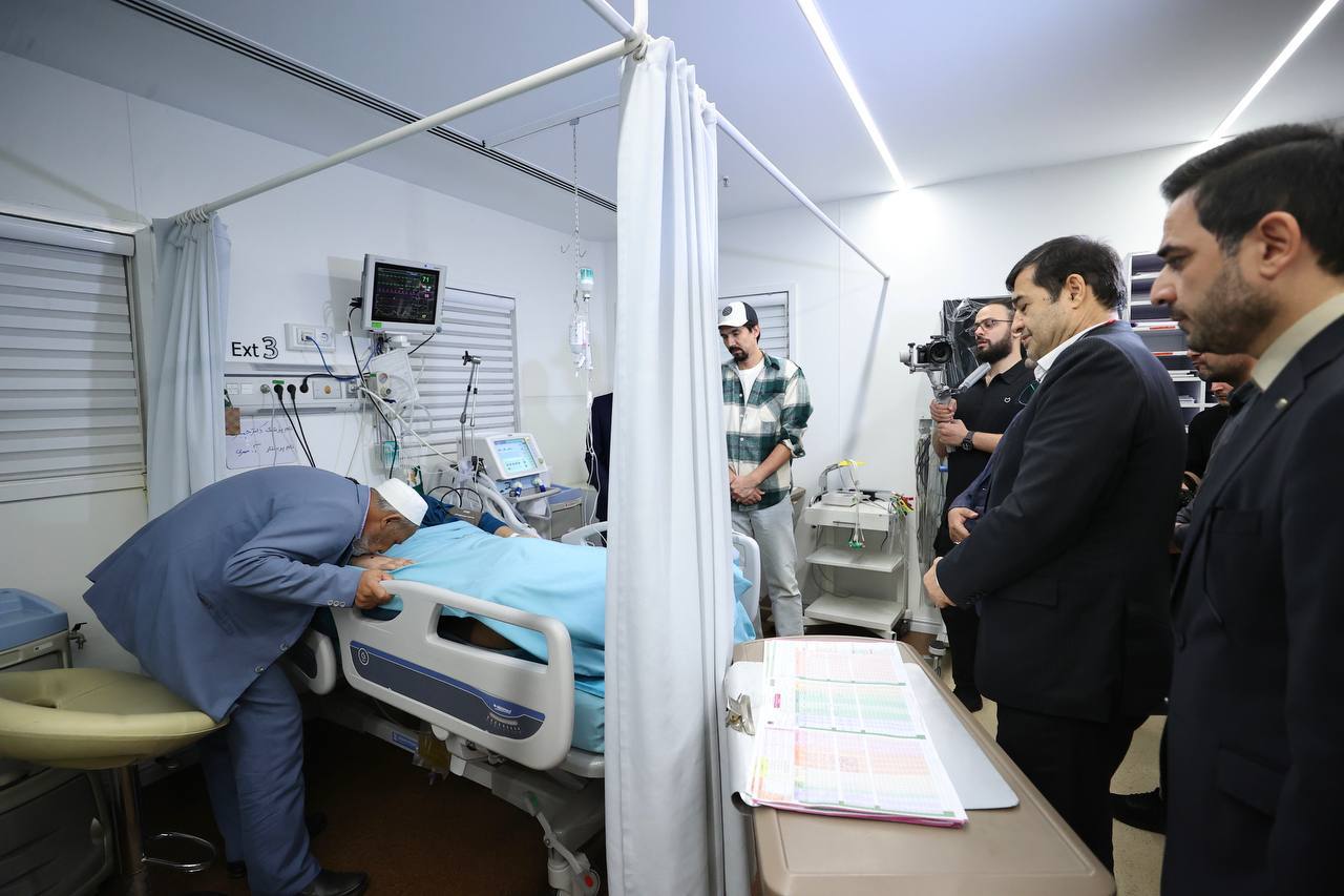 دنیامالی: ناامید نیستیم؛ مردم دعا کنند/ از هر لحاظ کنار خانواده کاظمی هستیم