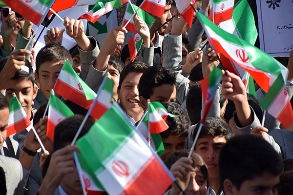 جنگ 12 روزه نقطه عطف استکبارستیزی در ایران/ نسل z نسلى مستعد در عصر دانش‌هاى نوين بشرى 