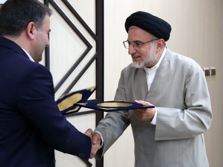 می‌توانیم دانش و فناوری وقف را صادر کنیم