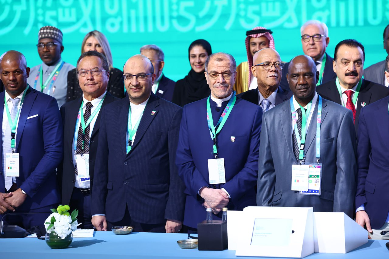 ایران نامزد ذخیره میزبانی بازیها/ تشکیل کمیسیون حمایت از ورزشکاران فلسطینی به ریاست دکتر چو+عکس