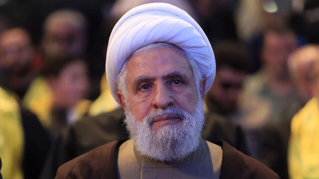 شیخ نعیم قاسم: اسرائیل در سال ۲۰۰۰ از طریق سیاست و مذاکره از لبنان بیرون رانده نشد